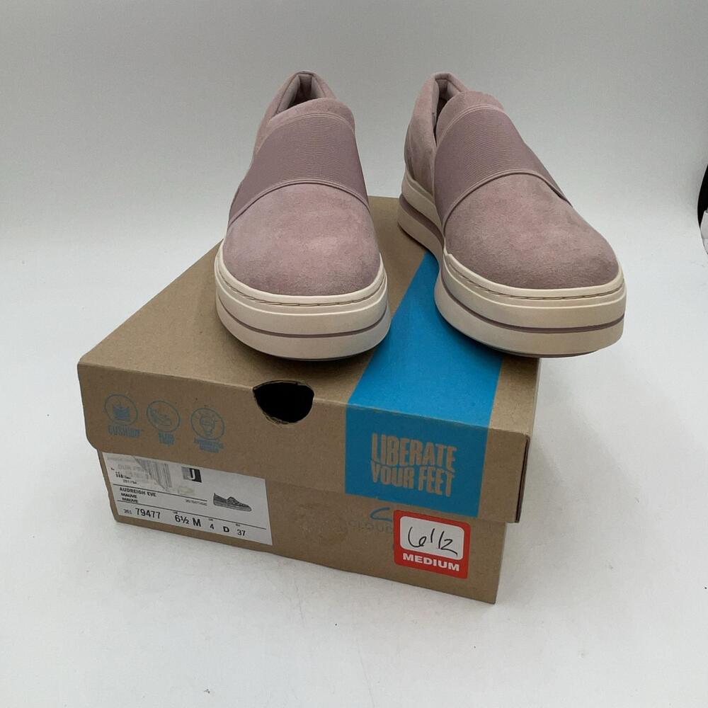 Clarks Audreigh Eve Slip On Shoes Womens Mauve Pink Suede Casual Comfort Sz 6.5